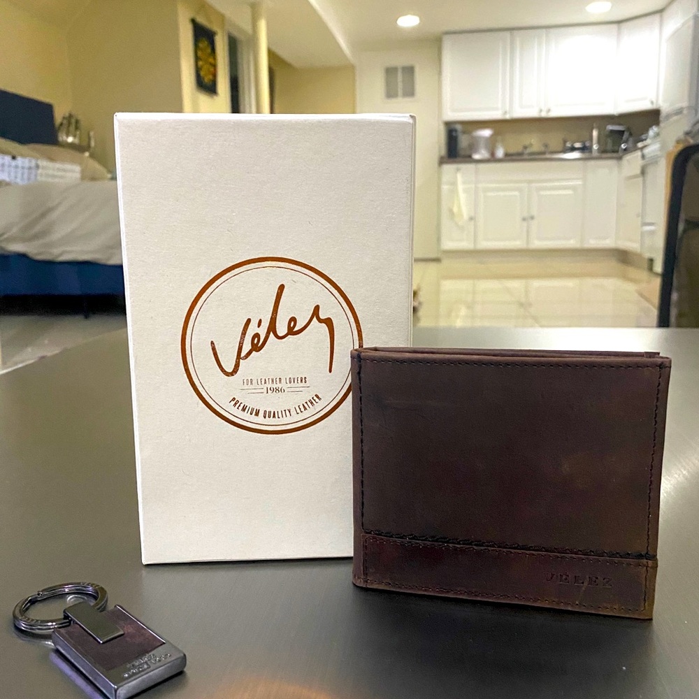 Velez For Leather Lovers